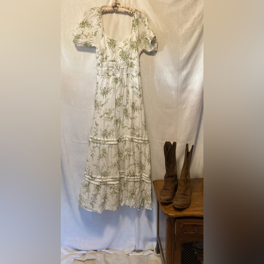 MAX + ASH Womens Size Large White and Green Milkmaid Dress Cottagecore - Picture 2 of 5
